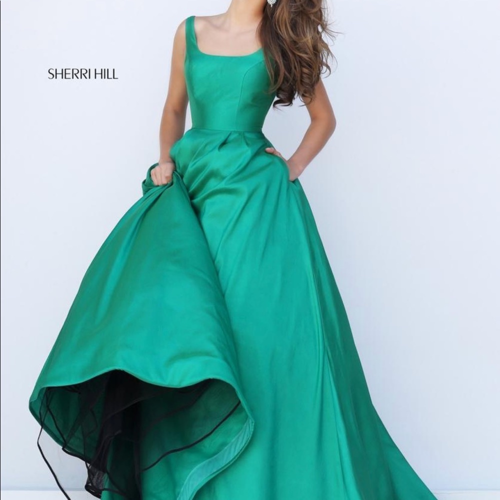 Sherri Hill Prom Dress